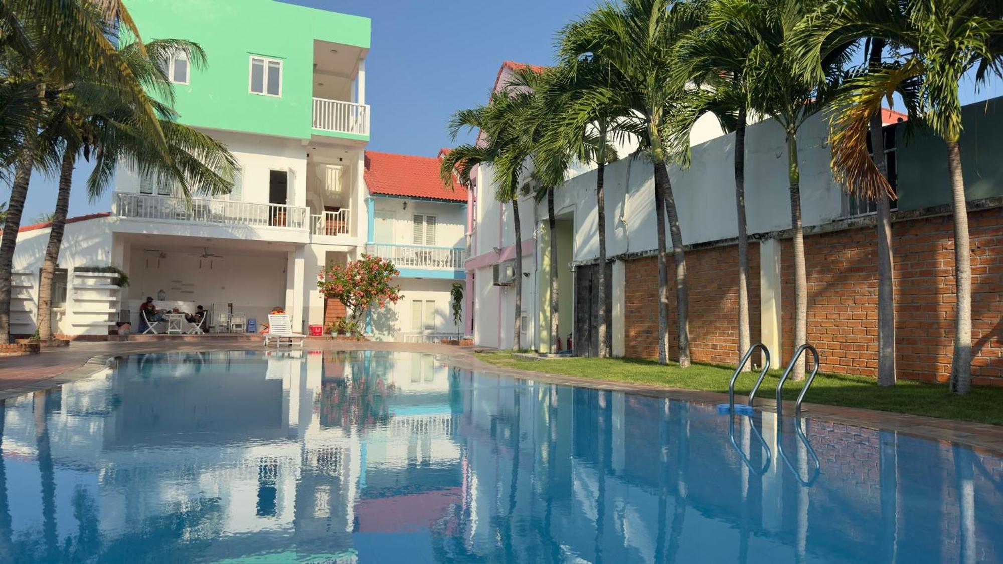 Mui Ne Volga Hotel & Apartments Фан Тиет Екстериор снимка